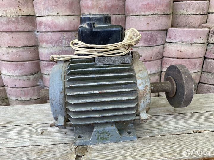 Электродвигатель