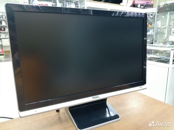 Монитор 22