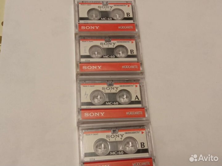 Диктофон кассетный Sanyo TRC-770M + 4 кассеты Sony