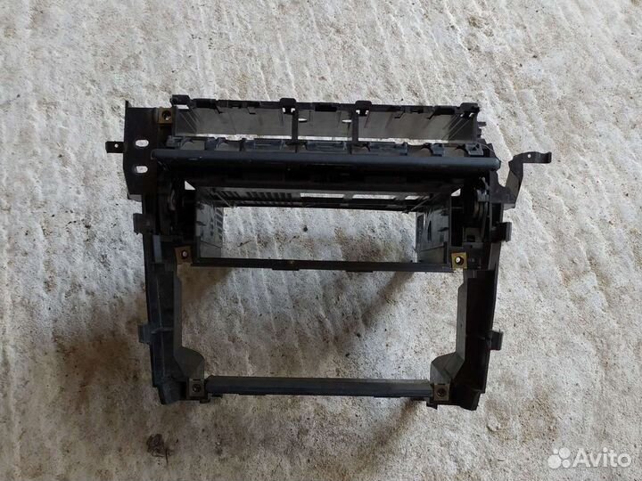 Рамка центральной консоли. Ауди А6с5