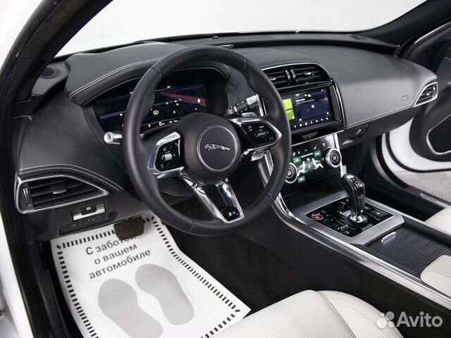 Jaguar XE 2.0 AT, 2020, 68 158 км объявление продам