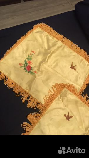 Шелковая наволочка с вышивкой.китай