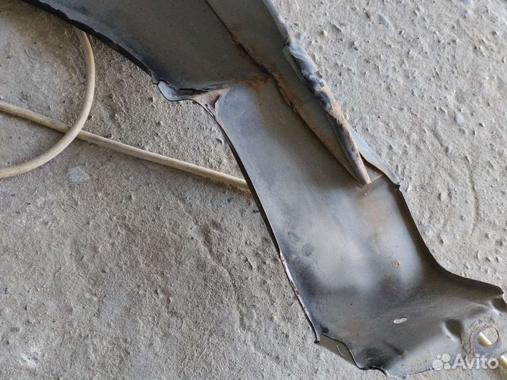 Крыло правое лада гранта