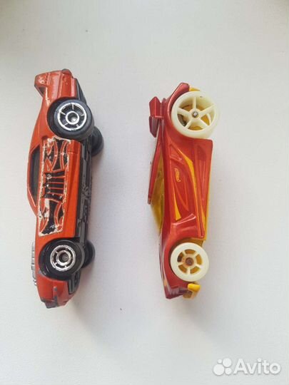 Машинки Hot wheels