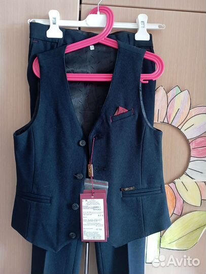 Школьный костюм