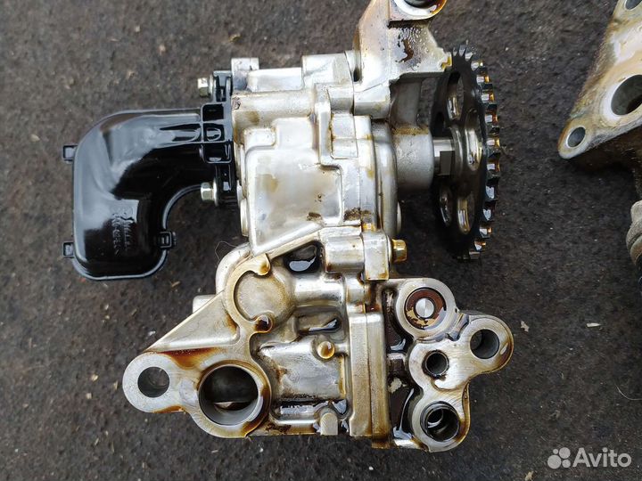 Масленный насос Мазда 6