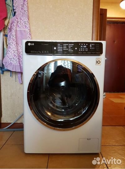 Стиральная машина с паром на 7кг белья LG F-2H9HS2