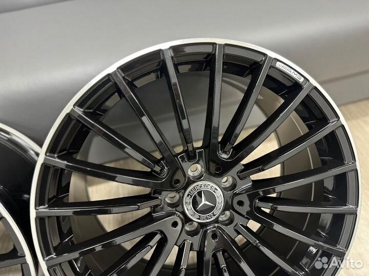 Диски литые BMF045 Black для Mercedes R20 5*112