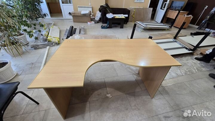 Офисная мебель бу столы