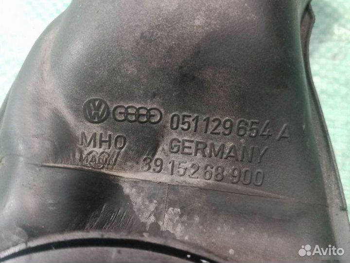 Крышка моновпрыска Volkswagen Passat B3 универсал