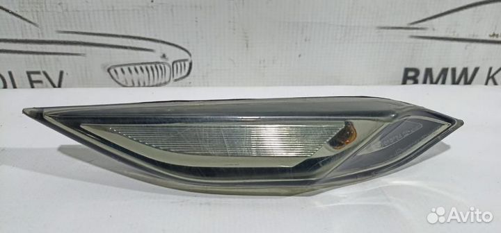 Фонарь указателя поворота левый Porsche Cayenne 95