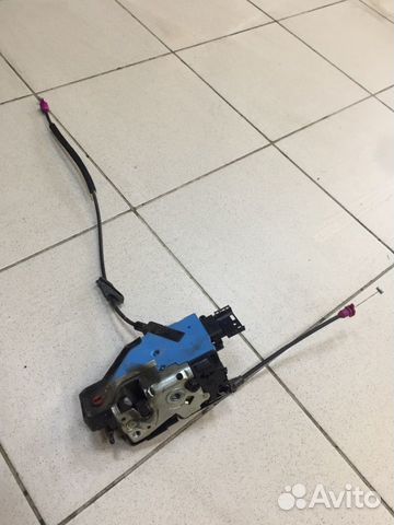 Замок дверной задний левый Citroen C3 Picasso EP3