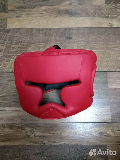 Боксерский шлем demix новый