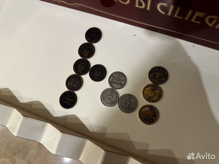 Монеты пятерочка Паку-Паку Бурруд Наури