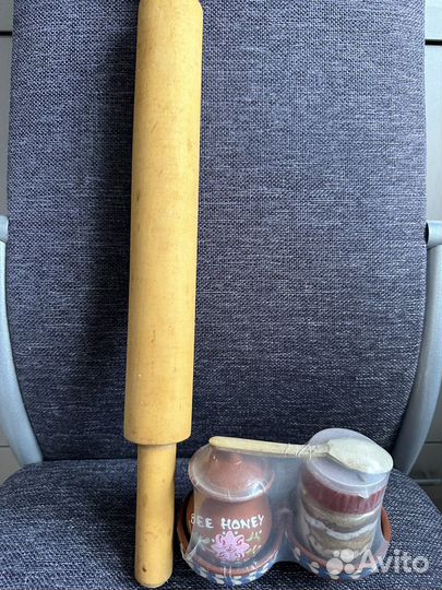 Кашпо. Заварочный чайник.Скалка. Доска. Н-р специй