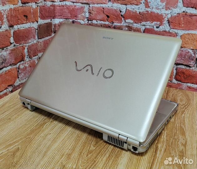 Sоny Vaio рабочий Ноутбук 14 дюймов Intel