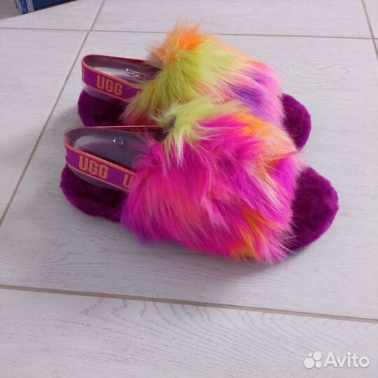 Ugg новые босоножки/ тапочки