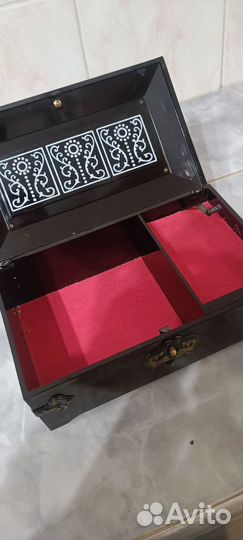 Музыкальная шкатулка винтаж