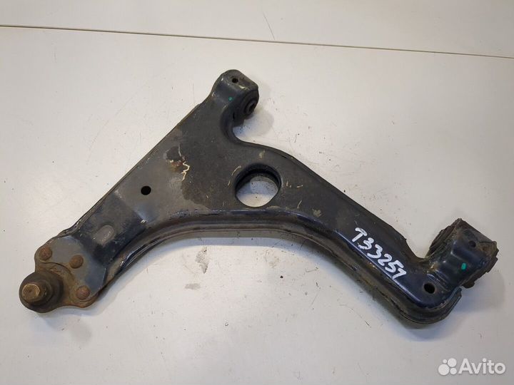 Рычаг подвески Opel Meriva 2010, 2011