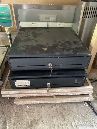 Денежный ящик