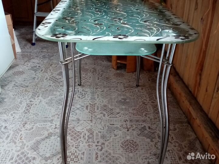 Кухонный стол бу