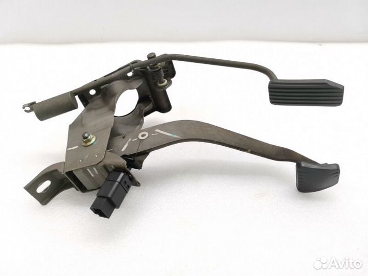 Педаль тормоза Chevrolet Aveo T250 1.6 2007