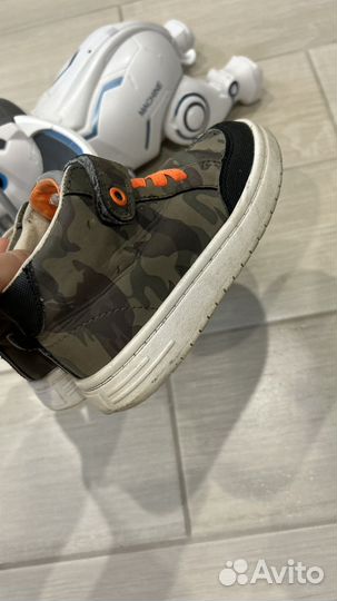 Кроссовки на мальчика