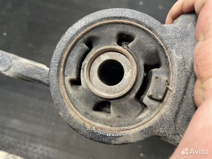 Рычаг подвески передний правый Mazda Mazda 6 GJ