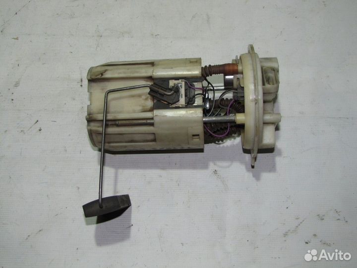 Насос топливный бензонасос 2110