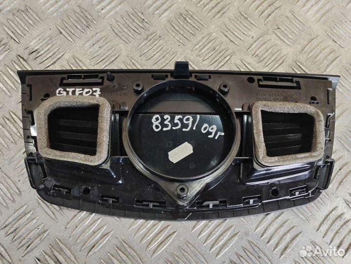 Лифтбек Дефлектор обдува салона BMW 5 F10/F11/GTF07 7123751 Дизель 3.0 2009