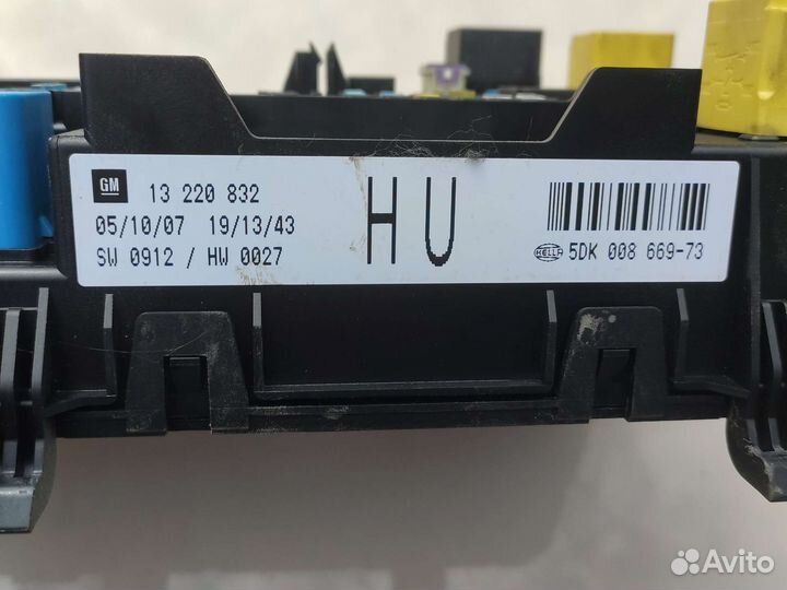 Блок предохранителей комфорта салона opel astra h