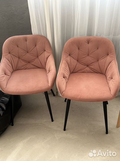 Стулья / кресла