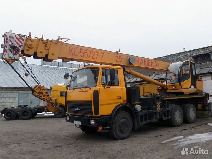 Аренда и услуги автокрана, 25 т, 41 м, с гуськом 8 м