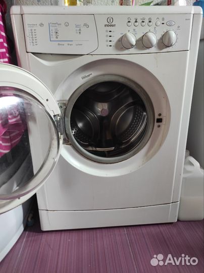 Стиральная машина бу indesit