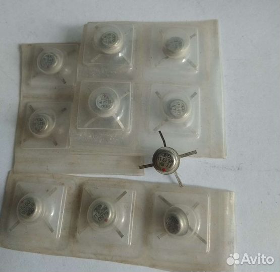 Радиодетали СССР разные