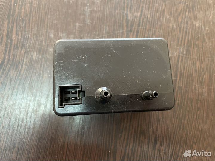 Компрессор центрального замка Mercedes W164 W211