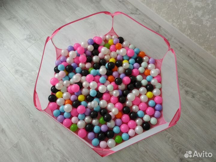 Бассейн с шариками