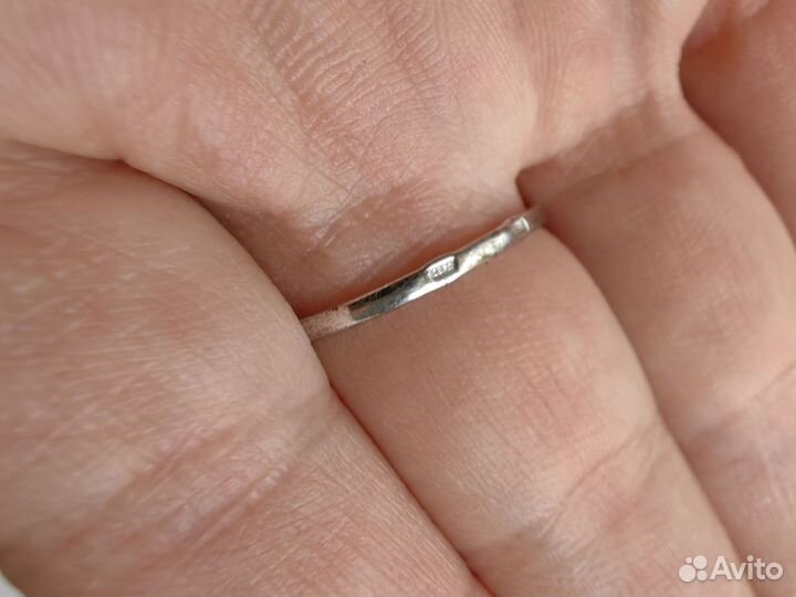 Серебряное кольцо