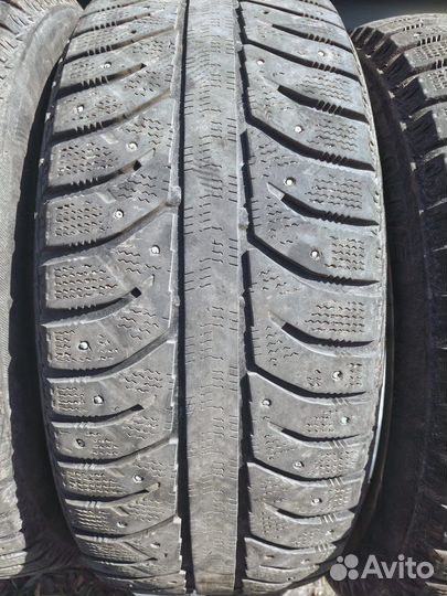Bridgestone Ice Cruiser 7000 205/55 R16