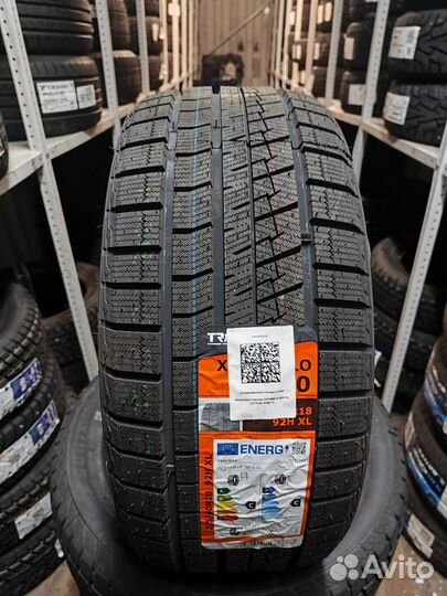 Tracmax X-Privilo S360 225/40 R18 92H