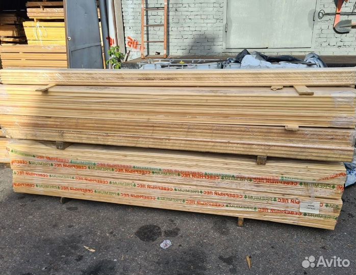 Паркетная доска из массива лиственницы