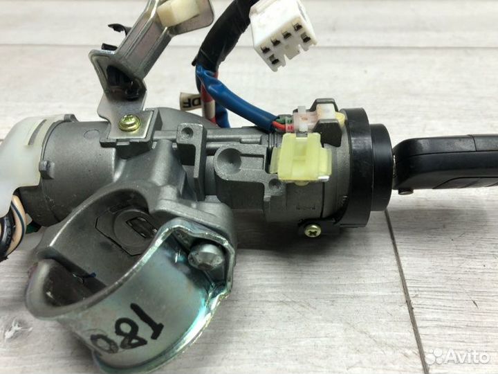 Замок зажигания Hyundai I30 универсал D4FB 2008