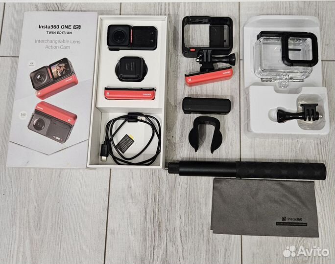 Экшн камера insta 360 one rs Twin Edition