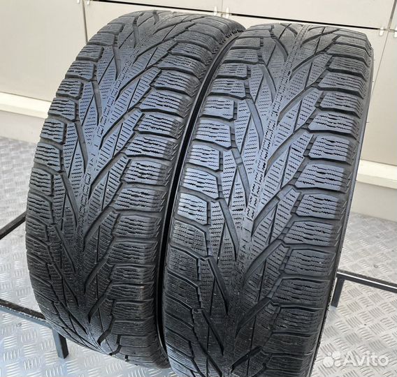 Nokian Tyres Hakkapeliitta R2 235/65 R17 108R