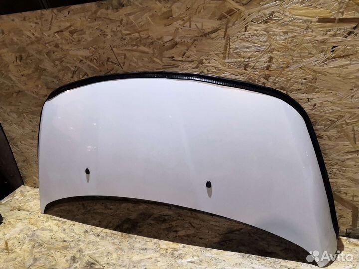 Капот Peugeot 3008 U5