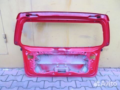 Крышка, дверь багажника Volkswagen Passat B7 2011