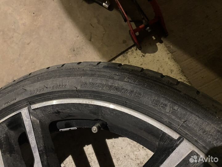 Bridgestone Potenza S001 225/40 R18 и 245/35 R18 88Y