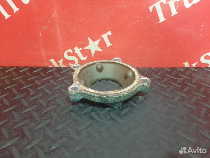 Крышка термостата Renault T, Volvo FH, Volvo FM