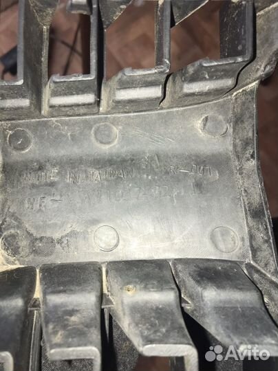 Решетка в бампер passat b5+