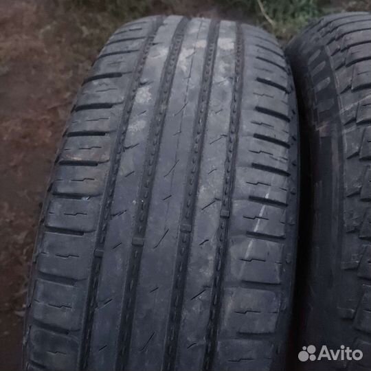 Nokian Tyres Hakka Blue SUV 225/65 R17 106H